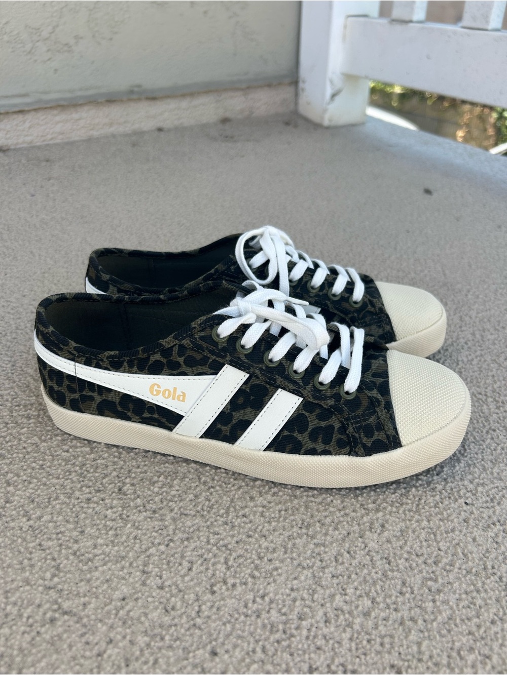 Gola Olive Leopard Low-Top Sneakers with White Stripes - Picture 3 of 3